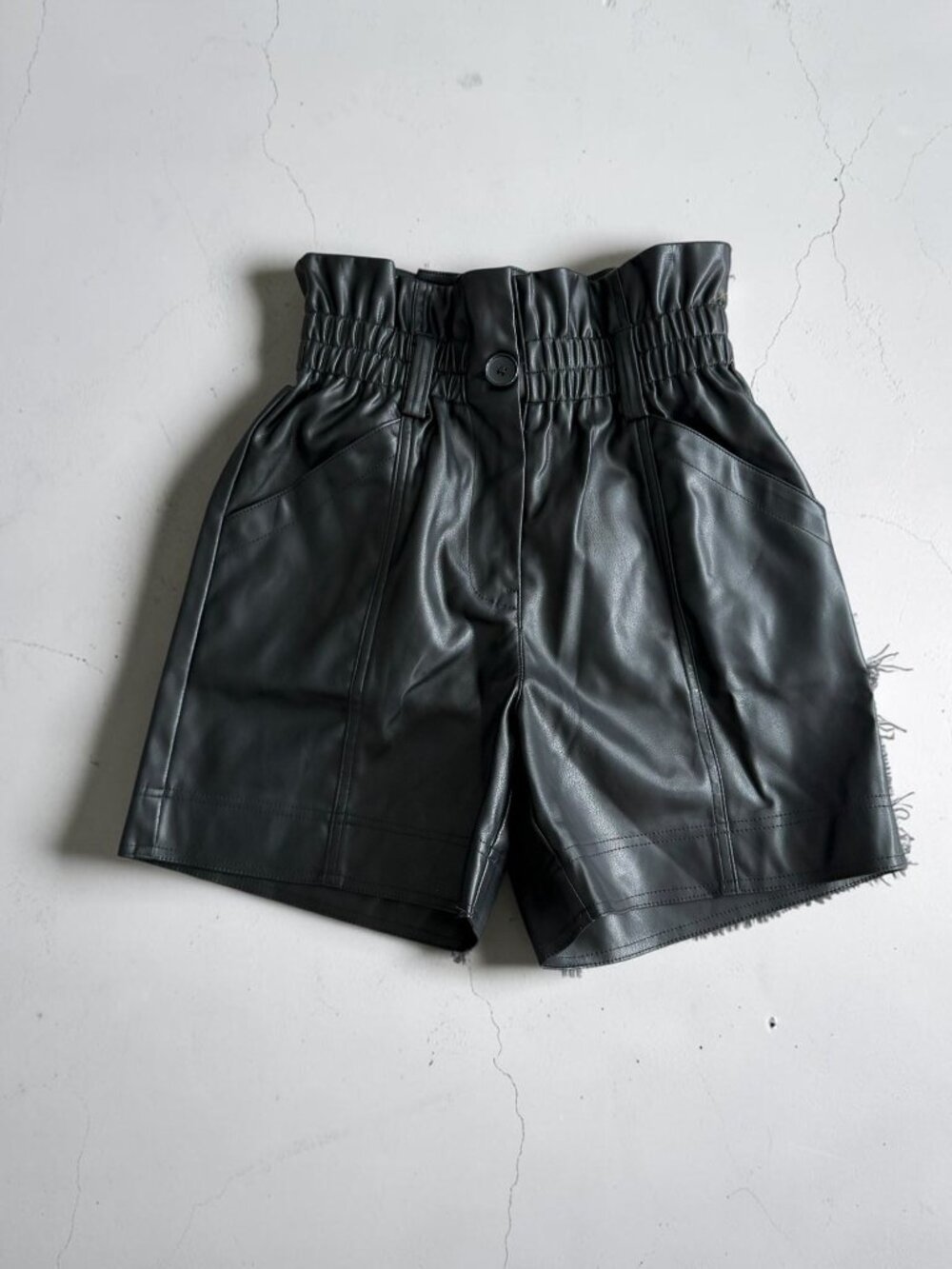 TOPSHOP Black Faux Leather High Waist Shorts Size US 2